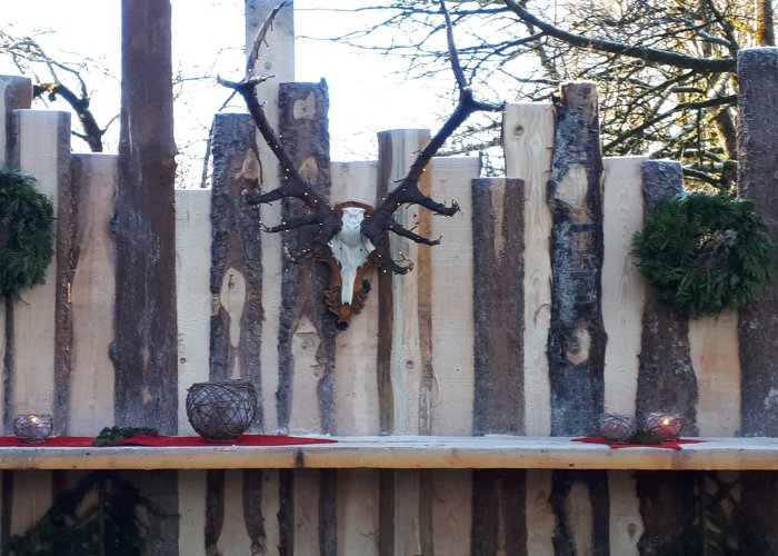 Adventsmarkt im Wald