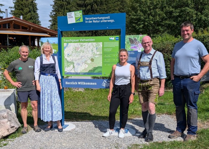 Tafel an der Almstube - Dein Freiraum. Mein Lebensraum.