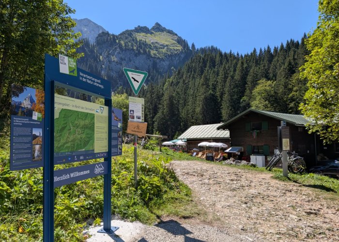 Infotafel an der Kenzenhütte - Dein Freiraum. Mein Lebensraum.